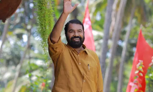 സഖാവ് പിണറായിക്ക് മുനീറിന്‍റെ സര്‍ട്ടിഫിക്കറ്റ് വേണ്ട: മന്ത്രി വി. ശിവന്‍കുട്ടി