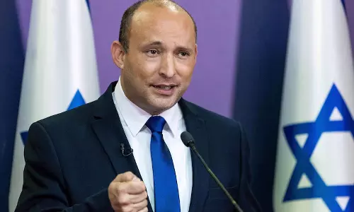 നാഫ്തലി ബെനറ്റ് ഇന്നുരാത്രി യുഎഇയിലെത്തും;  ഒരു ഇസ്രായേൽ പ്രധാനമന്ത്രിയുടെ ആദ്യ യു.എ.ഇ സന്ദർശനം