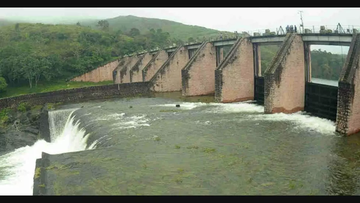 മുല്ലപ്പെരിയാര് മുന്നറിയിപ്പില്ലാതെ തുറന്നെന്ന കേരളത്തിന്റെ വാദം തള്ളി തമിഴ്നാട് മുല്ലപ്പെരിയാര് മുന്നറിയിപ്പില്ലാതെ തുറന്നെന്ന കേരളത്തിന്റെ വാദം തള്ളി തമിഴ്നാട്
