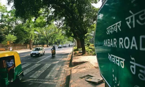 ഡൽഹിയിലെ അക്ബർ റോഡിന് ജനറൽ റാവത്തിന്റെ പേരിടണം; ആവശ്യവുമായി ബിജെപി നേതാവ്