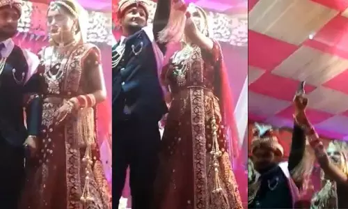 വിവാഹപ്പന്തലിൽ വെടിയുതിർത്ത് വധൂവരന്മാർ: സംഭവം കേസായി...