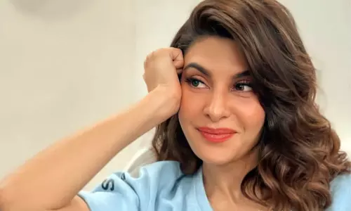 പ്രൈവറ്റ് ജറ്റ് ട്രിപ്, മിനി കൂപ്പർ, ഡയമണ്ട് കമ്മൽ... ജാക്വിലിന് സുകേഷ് നൽകിയ പാരിതോഷികങ്ങൾ പുറത്ത് പ്രൈവറ്റ് ജറ്റ് ട്രിപ്, മിനി കൂപ്പർ, ഡയമണ്ട് കമ്മൽ... ജാക്വിലിന് സുകേഷ് നൽകിയ പാരിതോഷികങ്ങൾ പുറത്ത്