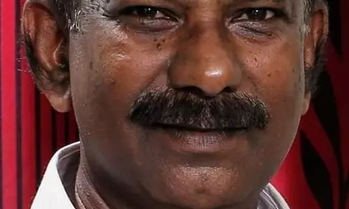 എസ്എൻഡിപി ശാഖാ സെക്രട്ടറിയെ ഓഫീസിൽ തൂങ്ങി മരിച്ച നിലയിൽ കണ്ടെത്തി എസ്എൻഡിപി ശാഖാ സെക്രട്ടറിയെ ഓഫീസിൽ തൂങ്ങി മരിച്ച നിലയിൽ കണ്ടെത്തി