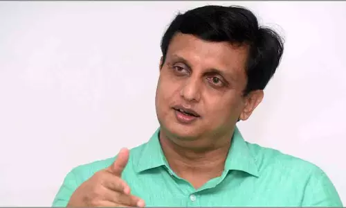 ഉദ്യോഗസ്ഥർക്കെതിരെ ഹൈക്കോടതി നടത്തിയ പരാമർശത്തിൽ തെറ്റില്ല- മുഹമ്മദ് റിയാസ് ഉദ്യോഗസ്ഥർക്കെതിരെ ഹൈക്കോടതി നടത്തിയ പരാമർശത്തിൽ തെറ്റില്ല- മുഹമ്മദ് റിയാസ്