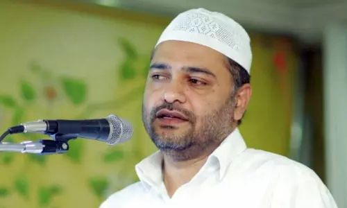 ആണും പെണ്ണും ഇടകലർന്നിരുന്നാലും ഒരേ വസ്ത്രം ധരിച്ചാലും ലിംഗസമത്വമുണ്ടാവുമെന്ന് പഠനമുണ്ടോ?- സർക്കാരിനെതിരെ എസ്.കെ.എസ്.എസ്.എഫ് നേതാവ്