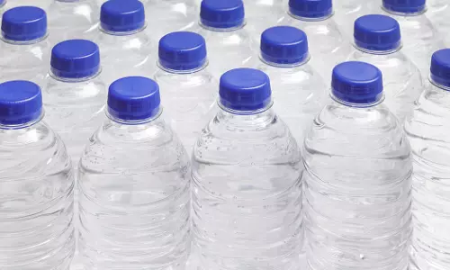 സ്വകാര്യ കമ്പനികൾ കുപ്പിവെള്ള വില വർധിപ്പിച്ചു; ലിറ്ററിന് 20 രൂപ