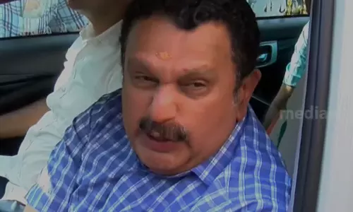 ഹിന്ദുത്വയും ഹിന്ദു മതവും തമ്മിലുള്ള വ്യത്യാസമാണ് രാഹുൽ ഗാന്ധി പറഞ്ഞത്, കോടിയേരി പഠിച്ചിട്ട് അഭിപ്രായം പറയണം: കെ. മുരളീധരൻ ഹിന്ദുത്വയും ഹിന്ദു മതവും തമ്മിലുള്ള വ്യത്യാസമാണ് രാഹുൽ ഗാന്ധി പറഞ്ഞത്, കോടിയേരി പഠിച്ചിട്ട് അഭിപ്രായം പറയണം: കെ. മുരളീധരൻ