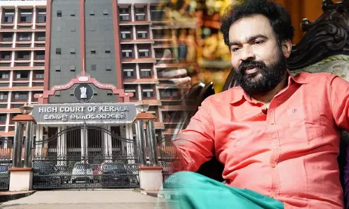 മോൻസൺ കേസ്: ക്രൈം ബ്രാഞ്ചും ഇ.ഡിയും സഹകരിച്ചു അന്വേഷണം നടത്തണമെന്ന് ഹൈക്കോടതി മോൻസൺ കേസ്: ക്രൈം ബ്രാഞ്ചും ഇ.ഡിയും സഹകരിച്ചു അന്വേഷണം നടത്തണമെന്ന് ഹൈക്കോടതി