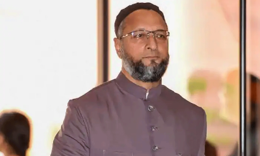 ഒരു പെൺകുട്ടിക്ക് 18 ആം വയസ്സിൽ പ്രധാനമന്ത്രിയെ തെരഞ്ഞെടുക്കാമെങ്കിൽ എന്ത്കൊണ്ട് പങ്കാളിയെ കണ്ടെത്തിക്കൂടാ: ഉവൈസി