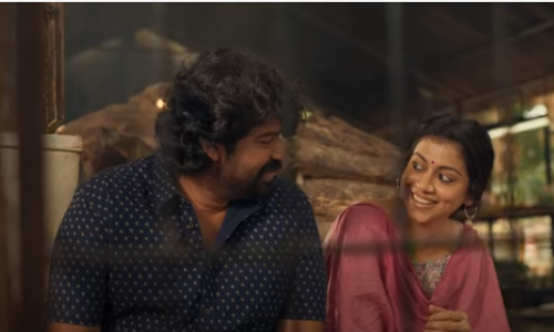 അതിമധുരം മധുരത്തിലെ ഈ പാട്ട്...