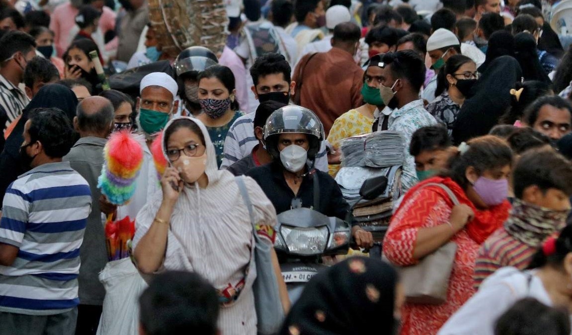 ഒമിക്രോണ്‍; പ്രതിദിന രോഗബാധിതര്‍ 14 ലക്ഷം വരെ ഉയരാന്‍ സാധ്യത, മുന്നറിയിപ്പുമായി കേന്ദ്രം
