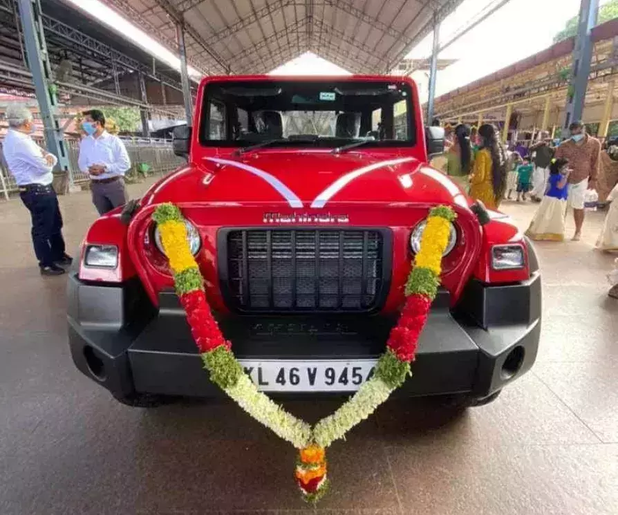 ഗുരുവായൂര്‍  ഥാർ ലേലത്തിൽ തർക്കം; ലേല നടപടിയുടെ കാര്യത്തിൽ കൂടുതൽ ആലോചനകൾ വേണമെന്ന് ദേവസ്വം ബോര്‍ഡ്