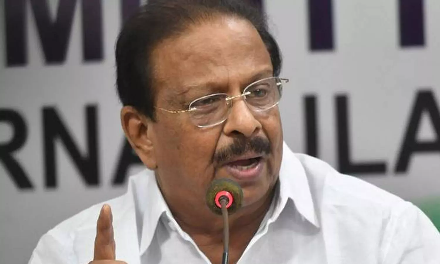 പിണറായി ഭരണത്തിൽ കേരളം ചോരക്കളമായി: കെ.സുധാകരൻ എംപി പിണറായി ഭരണത്തിൽ കേരളം ചോരക്കളമായി: കെ.സുധാകരൻ എംപി