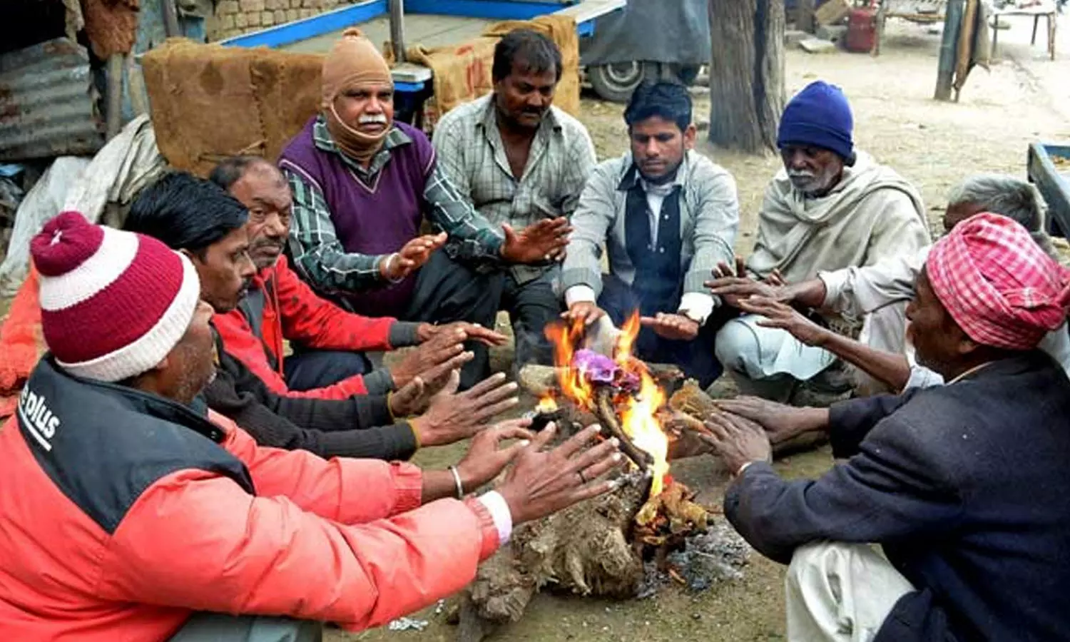 ഉത്തരേന്ത്യയിൽ കടുത്ത ശൈത്യം പിടിമുറുക്കുന്നു ഉത്തരേന്ത്യയിൽ കടുത്ത ശൈത്യം പിടിമുറുക്കുന്നു