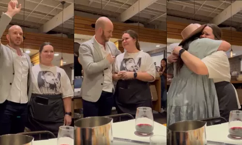 ടിപ്പായി ലഭിച്ചത് 3 ലക്ഷം രൂപ ! ശേഷം പണിയും പോയി