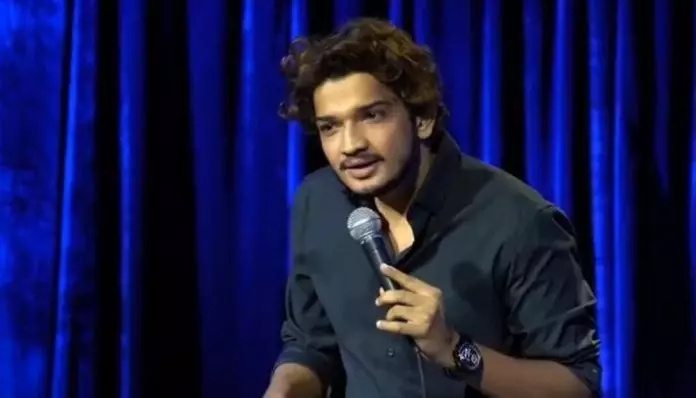 കോണ്ഗ്രസ് പിന്തുണയോടെ മുംബൈയില് മുനാവര് ഫാറൂഖിയുടെ ഷോ കോണ്ഗ്രസ് പിന്തുണയോടെ മുംബൈയില് മുനാവര് ഫാറൂഖിയുടെ ഷോ