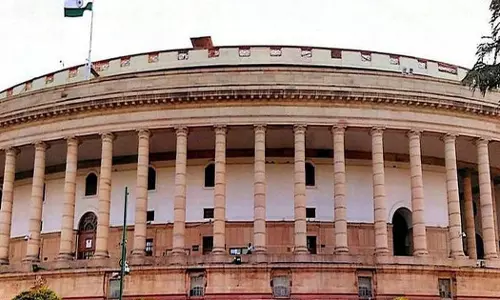 രാഷ്ട്രീയ കൊലപാതകം ; പാർലമെന്റിൽ അടിയന്തര പ്രമേയത്തിന് നോട്ടീസ് നൽകി