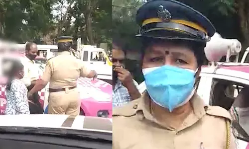 പിങ്ക് പൊലീസ് കുട്ടിയെ അപമാനിച്ച സംഭവം; നഷ്ട പരിഹാരം നൽകാനാവില്ലെന്ന് സർക്കാർ പിങ്ക് പൊലീസ് കുട്ടിയെ അപമാനിച്ച സംഭവം; നഷ്ട പരിഹാരം നൽകാനാവില്ലെന്ന് സർക്കാർ