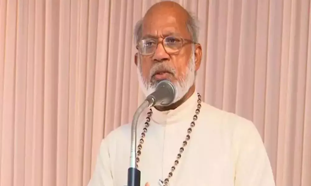 ഏകീകൃത കുർബാന: കർദിനാൾ ജോർജ് ആലഞ്ചേരിക്കെതിരെ പ്രതിഷേധം കടുക്കുന്നു ഏകീകൃത കുർബാന: കർദിനാൾ ജോർജ് ആലഞ്ചേരിക്കെതിരെ പ്രതിഷേധം കടുക്കുന്നു