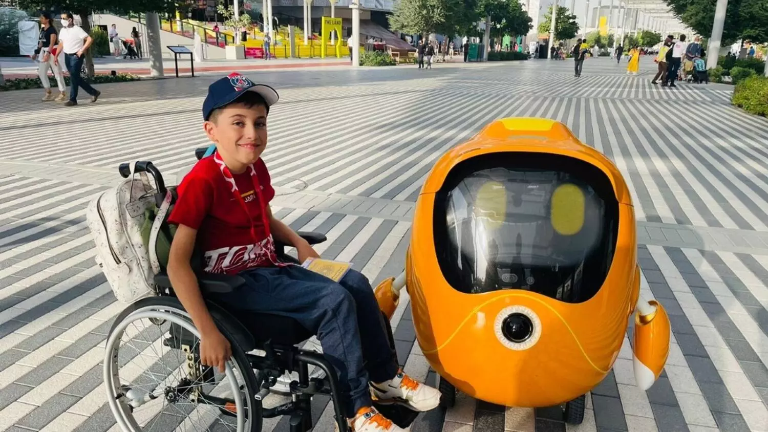 രോഗിയായ മകനു വേണ്ടി ദുബായ് നഗരത്തിലേക്ക് ചേക്കേറിയ ഒരു ഫ്രഞ്ച് കുടുംബം