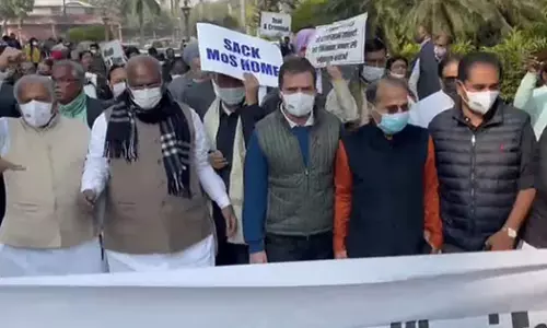 കേന്ദ്രമന്ത്രി അജയ് മിശ്രയെ പുറത്താക്കണം: രാഹുലിന്‍റെ നേതൃത്വത്തില്‍ പ്രതിപക്ഷ എംപിമാരുടെ മാർച്ച്