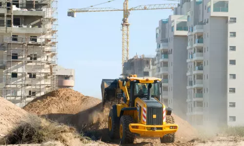 ഡല്‍ഹിയില്‍ നിർമാണപ്രവർത്തനങ്ങൾക്ക് ഏർപ്പെടുത്തിയിരുന്ന നിരോധനം നീക്കി