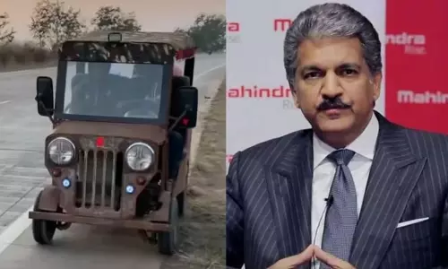 പാഴ്വസ്തുക്കൾക്കൊണ്ടൊരു ജീപ്പ്; തനിക്ക് തന്നാൽ ബൊലേറോ പകരം തരാമെന്ന് ആനന്ദ് മഹീന്ദ്രയുടെ ഓഫർ പാഴ്വസ്തുക്കൾക്കൊണ്ടൊരു ജീപ്പ്; തനിക്ക് തന്നാൽ ബൊലേറോ പകരം തരാമെന്ന് ആനന്ദ് മഹീന്ദ്രയുടെ ഓഫർ