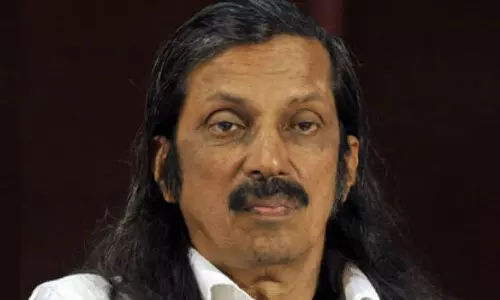 രാഷ്ട്രീയക്കൊലയില് സംഘടനകള് കൊടുക്കുന്ന പേരുവെച്ച് കേസെടുക്കുന്നു: പൊലീസിനെതിരെ പന്ന്യന് രവീന്ദ്രന് രാഷ്ട്രീയക്കൊലയില് സംഘടനകള് കൊടുക്കുന്ന പേരുവെച്ച് കേസെടുക്കുന്നു: പൊലീസിനെതിരെ പന്ന്യന് രവീന്ദ്രന്