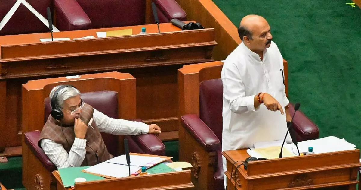 നിർബന്ധിത മതപരിവർത്തന നിരോധന ബിൽ കർണാടക നിയമസഭ പാസാക്കി നിർബന്ധിത മതപരിവർത്തന നിരോധന ബിൽ കർണാടക നിയമസഭ പാസാക്കി