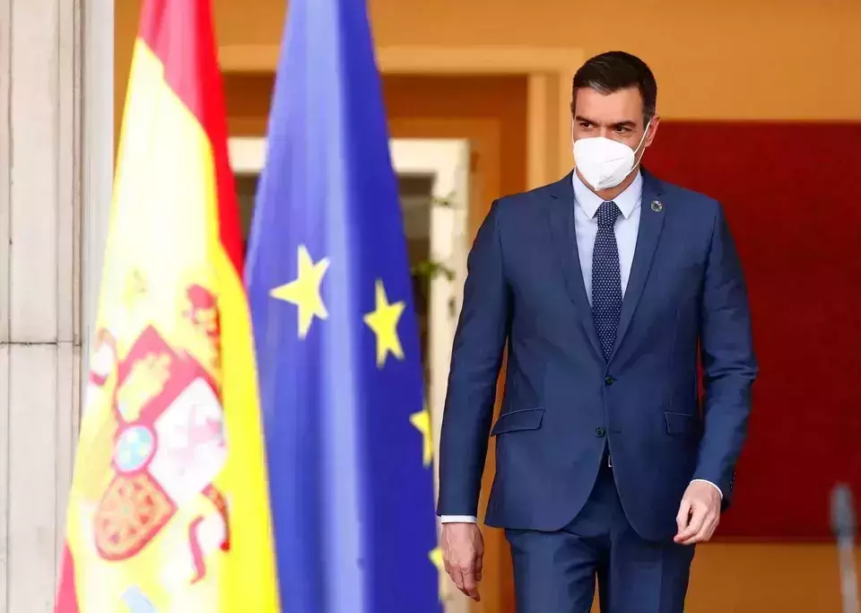 ഒമിക്രോണ്‍; പൊതുസ്ഥലങ്ങളില്‍ വീണ്ടും മാസ്ക് നിര്‍ബന്ധമാക്കി സ്പെയിന്‍