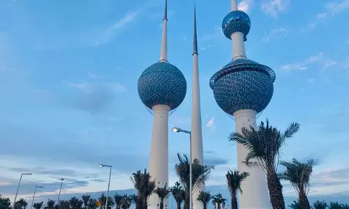 ജീവനക്കാരുടെ വാര്‍ഷികാവധി മരവിപ്പിച്ച് കുവൈത്ത് ആരോഗ്യമന്ത്രാലയം