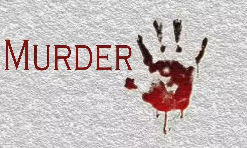 ഭര്‍ത്താവ് ഭാര്യയെ കൊലപ്പെടുത്തി; മൃതദേഹം മേശയ്ക്കടിയില്‍ ഒളിപ്പിച്ചു