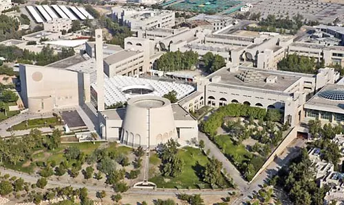 ബഹ്‌റൈന്‍ യൂണിവേഴ്‌സിറ്റിയുടെ മുഴുവന്‍ പരീക്ഷകളും ഓണ്‍ലൈനില്‍