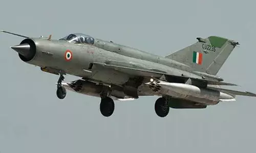 രാജസ്ഥാനിൽ വ്യോമസേനാ വിമാനം തകർന്നുവീണു പൈലറ്റ് മരിച്ചു