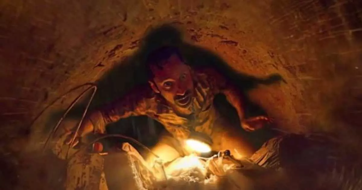 വീണ്ടും ഞെട്ടിക്കാൻ ഫഹദ്, വിസ്മയിപ്പിക്കാൻ എ.ആർ.റഹ്മാൻ; മലയൻ കുഞ്ഞ് ട്രെയിലർ പുറത്തിറങ്ങി വീണ്ടും ഞെട്ടിക്കാൻ ഫഹദ്, വിസ്മയിപ്പിക്കാൻ എ.ആർ.റഹ്മാൻ; മലയൻ കുഞ്ഞ് ട്രെയിലർ പുറത്തിറങ്ങി