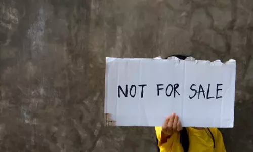 ഡൽഹിയിൽ കുട്ടിക്കച്ചവടം നടത്തിയ ആറു സ്ത്രീകൾ പിടിയിൽ ഡൽഹിയിൽ കുട്ടിക്കച്ചവടം നടത്തിയ ആറു സ്ത്രീകൾ പിടിയിൽ