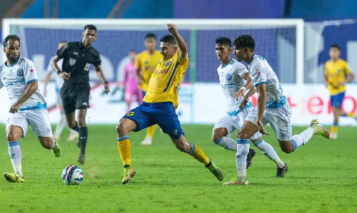 ആവേശപ്പോരിൽ കേരള ബ്ലാസ്റ്റേഴ്‌സിന് സമനില