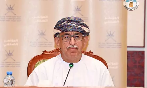 ഒമാനിൽ 90 പേർക്ക് ഒമിക്രോൺ ബാധിച്ചതായി സംശയം; 16 പേർക്ക് സ്ഥിരീകരിച്ചു