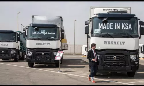 സൗദിയിൽ സർവീസ് നടത്തുന്ന ട്രക്കുകളിൽ സുരക്ഷാ ബാരിയറുകൾ നിർബന്ധമെന്ന് പൊതുഗതാഗത അതോറിറ്റി