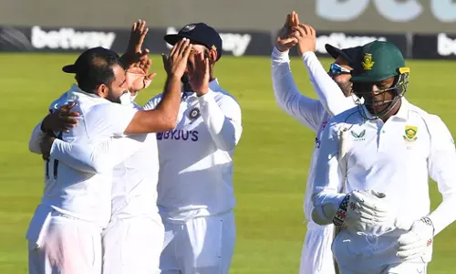 ഷമിക്ക് അഞ്ചുവിക്കറ്റ്; ദക്ഷിണാഫ്രിക്കക്കെതിരെ ഇന്ത്യക്ക് 146 റൺസ് ലീഡ്