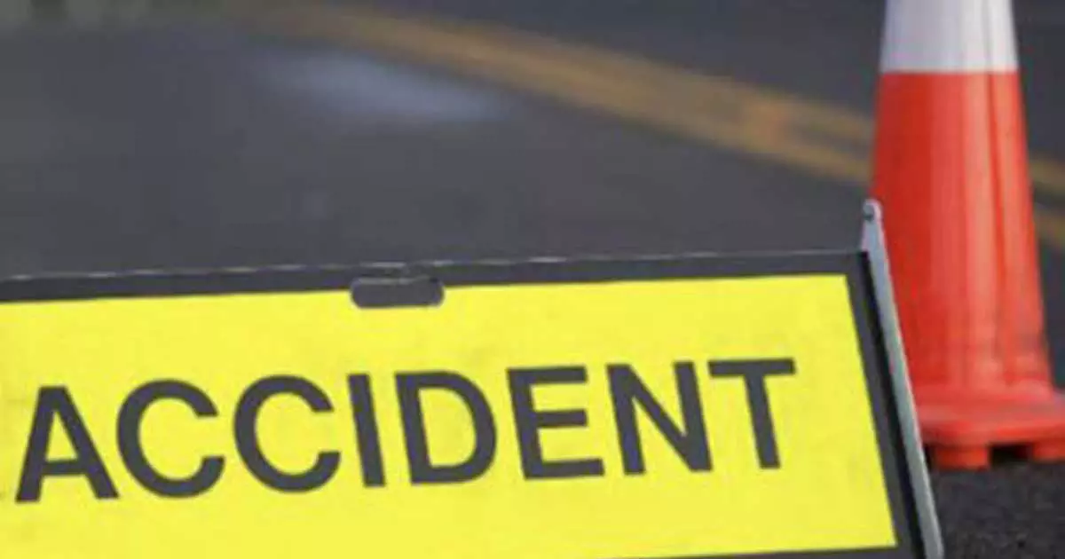 പമ്പയിൽ ടാങ്കർ ലോറി അറുപത് അടിയോളം താഴ്ചയിലേക്ക് മറിഞ്ഞു