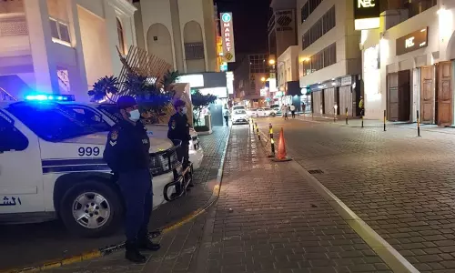 കോവിഡ് നിയമ ലംഘനം: ബഹ്റൈനില് പള്ളി അടച്ചിടാൻ ഉത്തരവ് കോവിഡ് നിയമ ലംഘനം: ബഹ്റൈനില് പള്ളി അടച്ചിടാൻ ഉത്തരവ്