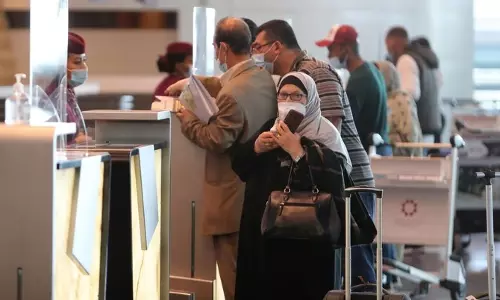 ഒമിക്രോണ്‍ വ്യാപനം; സൗദിയും യു.എ.ഇ യും ഖത്തറിന്റെ റെഡ് ലിസ്റ്റിൽ