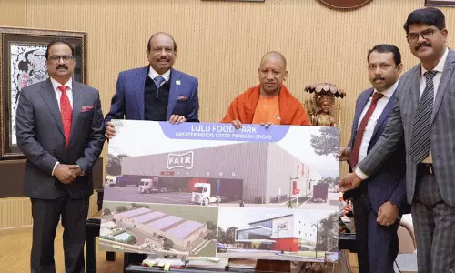 ഉത്തര്പ്രദേശില് 500 കോടിയുടെ ഭക്ഷ്യ സംസ്കരണ കേന്ദ്രം സ്ഥാപിക്കാനൊരുങ്ങി ലുലു ഗ്രൂപ്പ് ഉത്തര്പ്രദേശില് 500 കോടിയുടെ ഭക്ഷ്യ സംസ്കരണ കേന്ദ്രം സ്ഥാപിക്കാനൊരുങ്ങി ലുലു ഗ്രൂപ്പ്