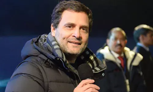 രാഹുല് ഗാന്ധി വീണ്ടും വിദേശത്തേക്ക്; അഭ്യൂഹം പ്രചരിപ്പിക്കരുതെന്ന് ബി.ജെ.പിയോട് കോണ്ഗ്രസ് രാഹുല് ഗാന്ധി വീണ്ടും വിദേശത്തേക്ക്; അഭ്യൂഹം പ്രചരിപ്പിക്കരുതെന്ന് ബി.ജെ.പിയോട് കോണ്ഗ്രസ്