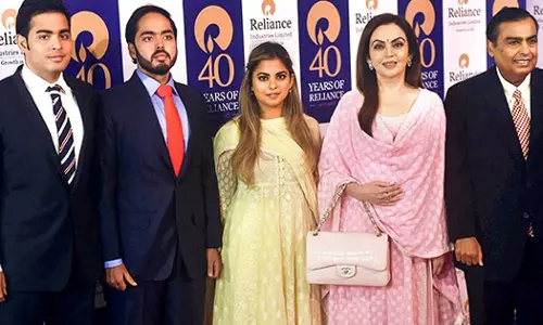 റിലയൻസിന്റെ തലപ്പത്ത് മാറ്റം; സൂചന നൽകി മുകേഷ് അംബാനി