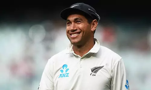 ഒടുവിൽ റോസ് ടൈലർ പാഡഴിക്കുന്നു; വിരമിക്കൽ പ്രഖ്യാപനം