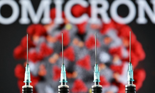 പേടിക്കുകയല്ല, ഒമിക്രോറോണിനെതിരെ വേണം; ജാഗ്രത പേടിക്കുകയല്ല, ഒമിക്രോറോണിനെതിരെ വേണം; ജാഗ്രത