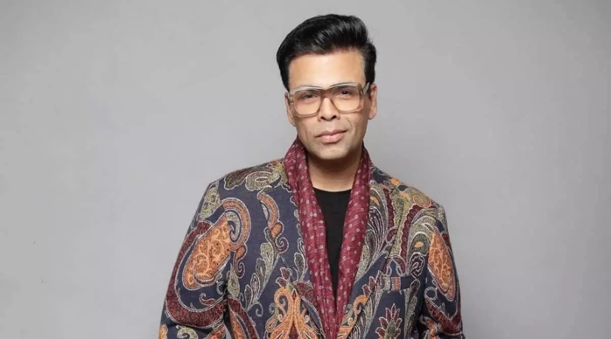 ഡല്‍ഹിയിലെ തിയറ്ററുകളില്‍ സിനിമാ പ്രദര്‍ശനം അനുവദിക്കണം; ആവശ്യവുമായി കരണ്‍ ജോഹര്‍