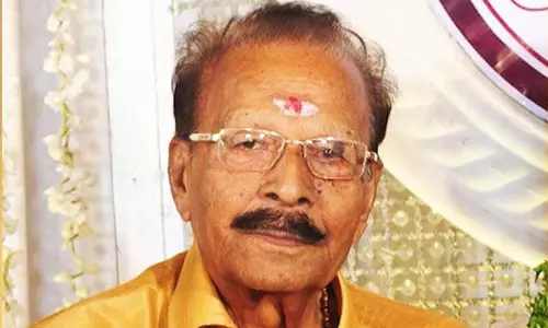 ജികെ പിള്ള വ്യത്യസ്ത തലമുറകളുടെ മനസ്സിൽ ഇടം നേടിയ അഭിനേതാവ്: മുഖ്യമന്ത്രി ജികെ പിള്ള വ്യത്യസ്ത തലമുറകളുടെ മനസ്സിൽ ഇടം നേടിയ അഭിനേതാവ്: മുഖ്യമന്ത്രി